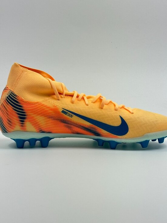 Nike Mercurial Superfly 10 x Kylian Mbappé \'Melon Tint\' FQ8335-801 size 9.5 main image 6